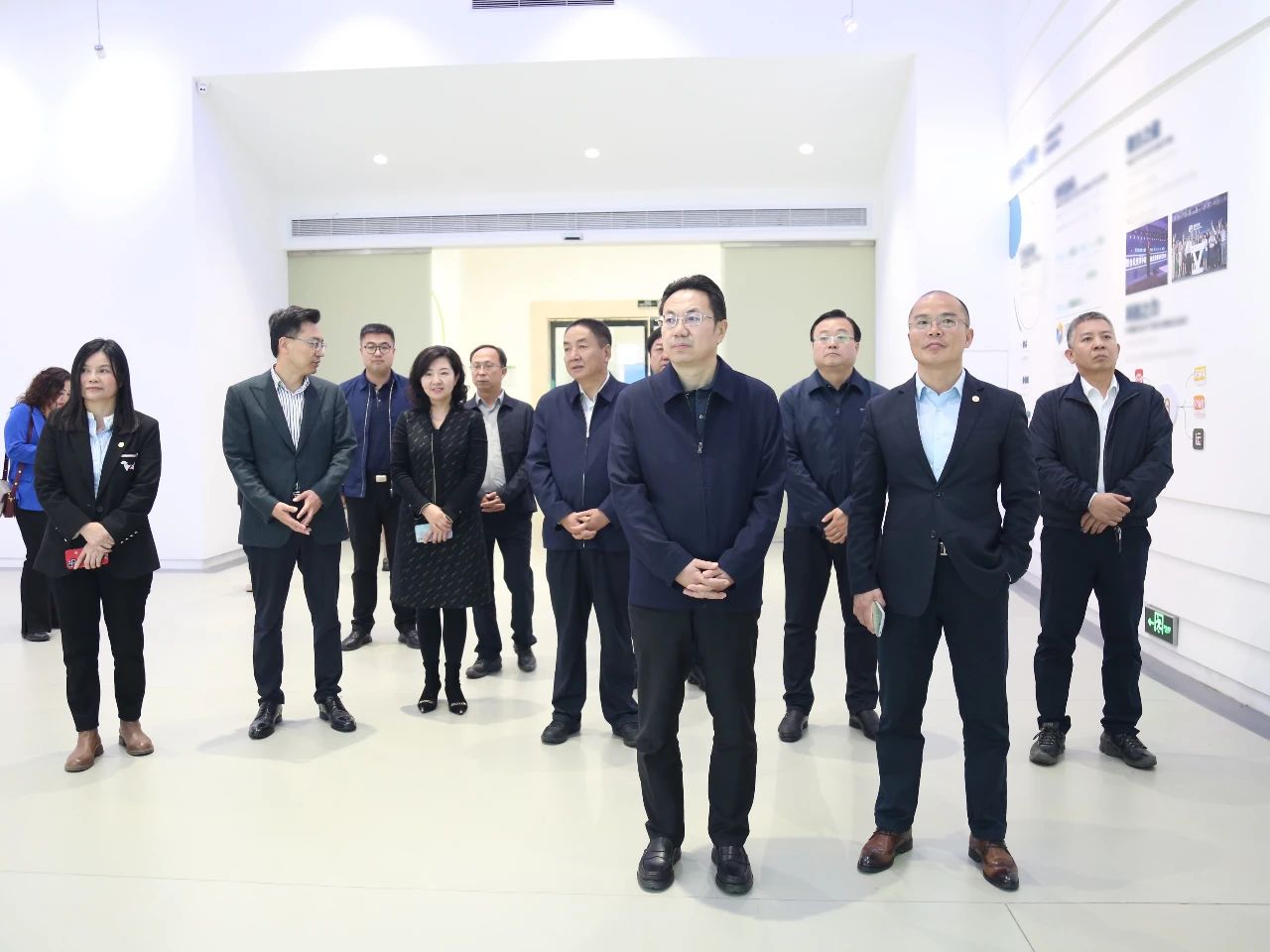 深化相助、同营生长——甘肃省临夏州向导一行 莅临AG真人官方旅行交流